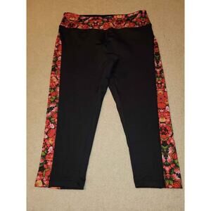 Lularoe cropped athletic leggings size medium